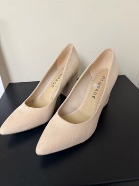 Rampage Beige Pointed Toe Block Heel Pumps